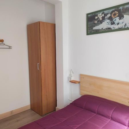 Albergue Santos サンティアゴ・デ・コンポステーラ エクステリア 写真