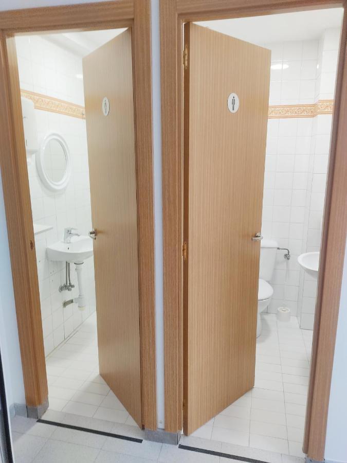 Albergue Santos サンティアゴ・デ・コンポステーラ エクステリア 写真